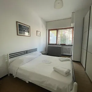 https://la-casa-di-andre.hotelitalianriviera.com